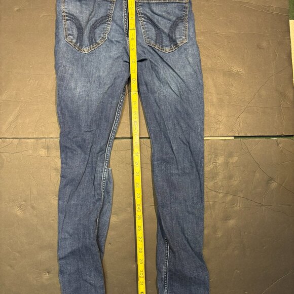 Hollister Women’s Skinny Jeans – Size 7R (W28 L30) – Ripped Knee Urban Style - Picture 7 of 8